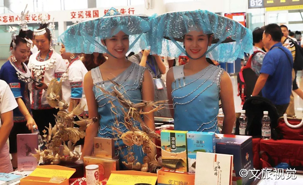 搭乘首發(fā)高鐵，海真珠珍珠粉抵達(dá)東方明珠